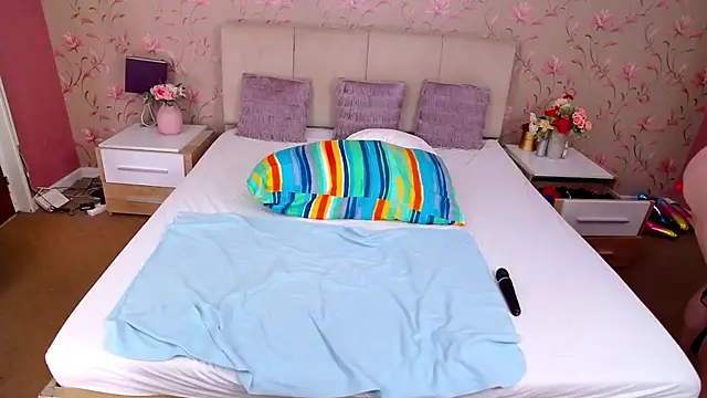 MatureMariah webcam
