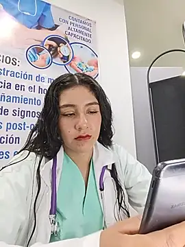 CAROLINE__07 webcam
