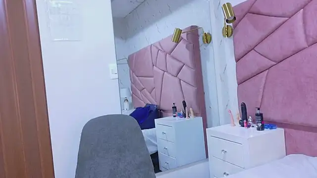 liliana_pink webcam