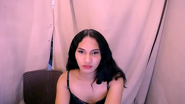 slutty_aki webcam