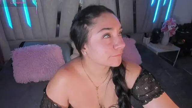 scarlet_miller1 webcam