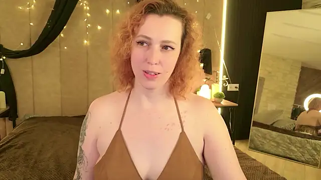 Evie_Berret webcam
