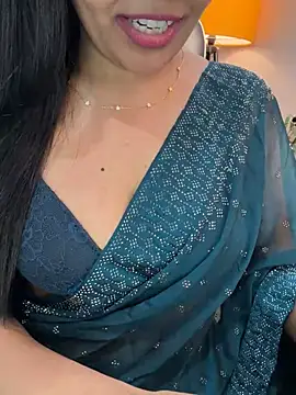  escape_with_me chat room