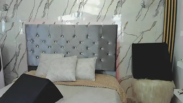 nymphomanya webcam