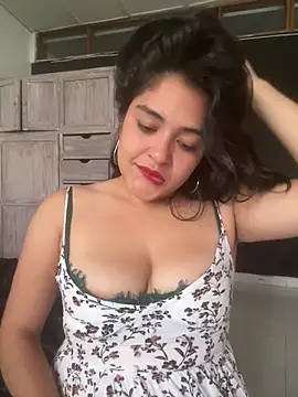 EmilyNoir1 webcam