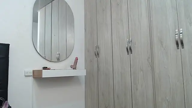 pinky_f00x webcam