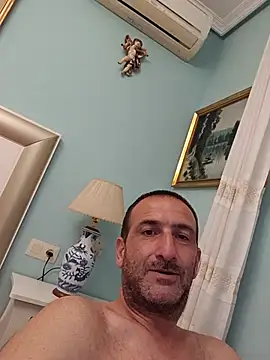 dantrov79 (Ask my age) - PLAY WITH MENÙ..
