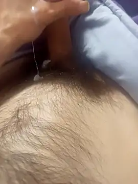 youngbear77 webcam