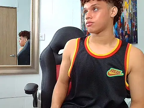 dantee_white18 webcam