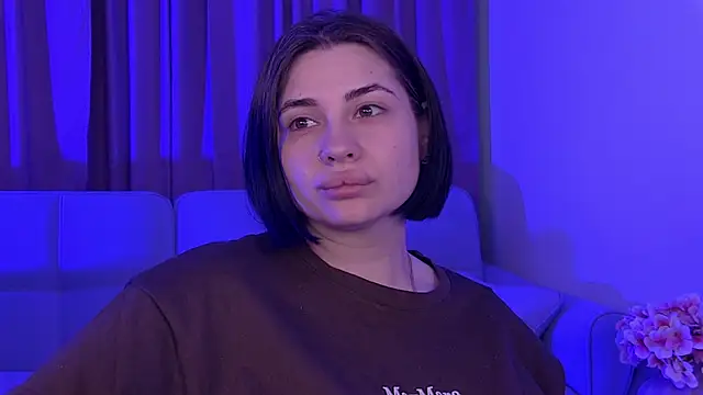 AdrianaToress webcam