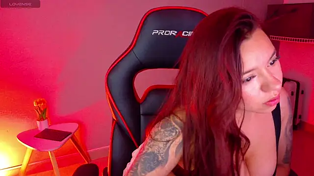 samantha_tattu - Samantha_tattu's free webcam - UK Sex Cams