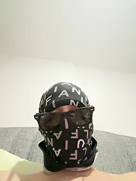 turkishtwinkefe (Ask my age) - go out to the balcony naked