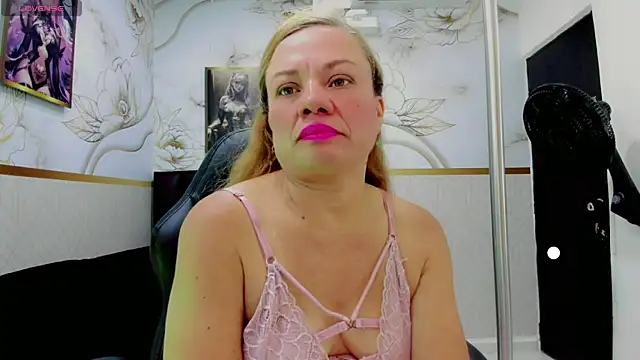 alicee__mature webcam