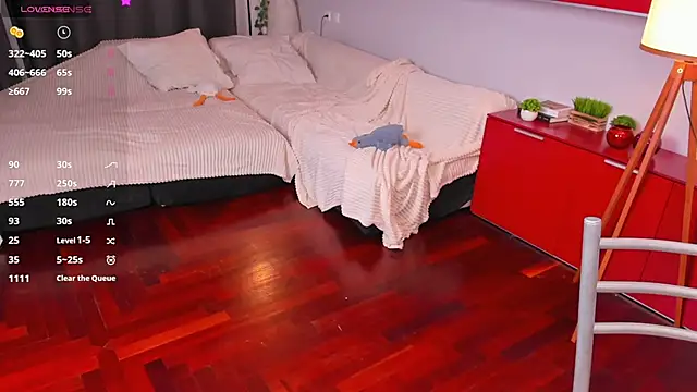OdellaFrake webcam