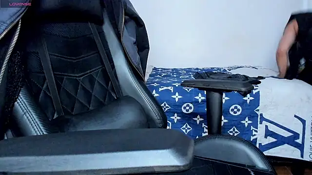 Tommy_Bred webcam