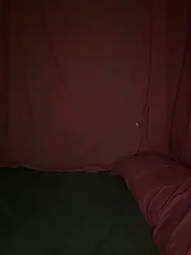 RooVaaN-Xx webcam