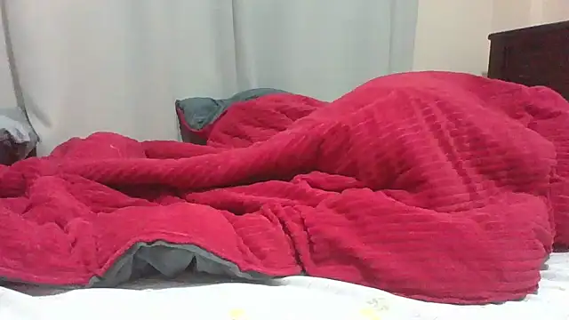 huge_bootybae - Huge_Bootybae's free webcam - UK Sex Cams