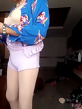 transreyna webcam