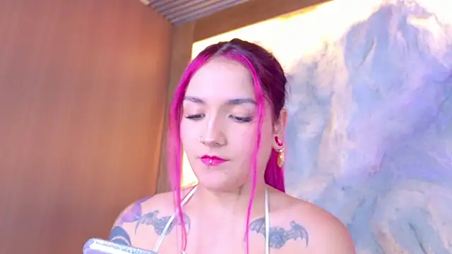 bella_mush webcam