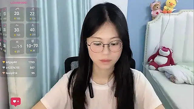 Luna-666 webcam