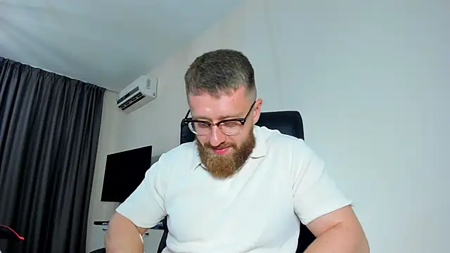 Findom_guy webcam