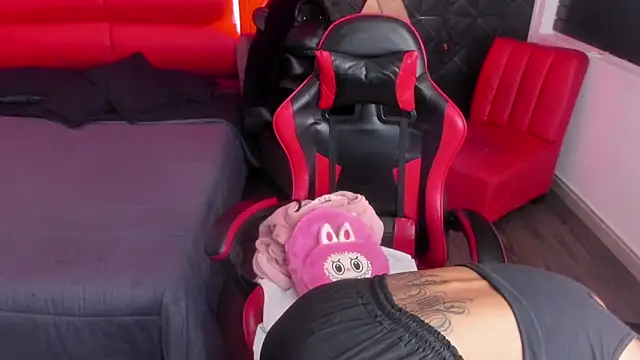 KarlaSlutSkinny__
