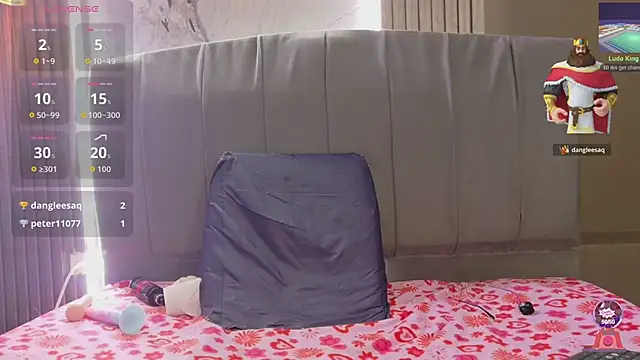 Vanessa_7_ webcam