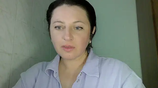 MelinaAx webcam