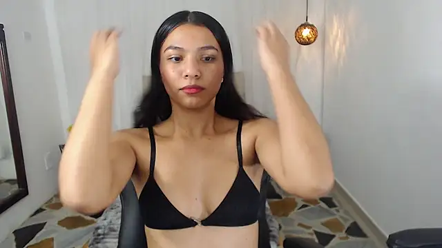 Emma_Faith webcam