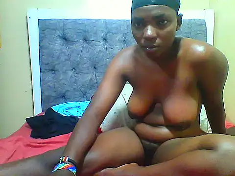 VioletAura webcam