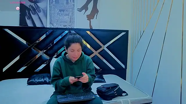 Zoe-yanin
