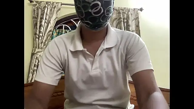 Slave_Aryan webcam