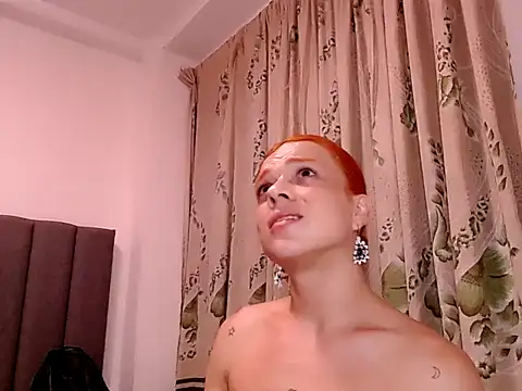 saara_johnson496 webcam