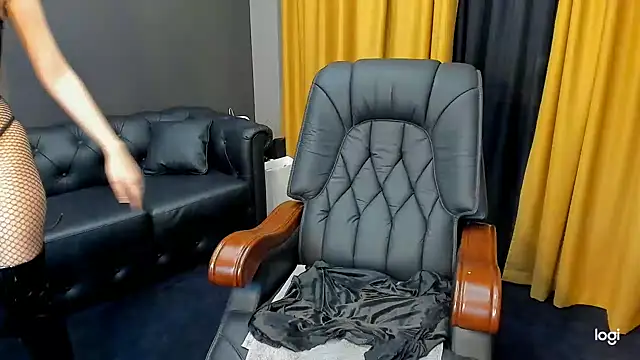 HaleySweet18 webcam