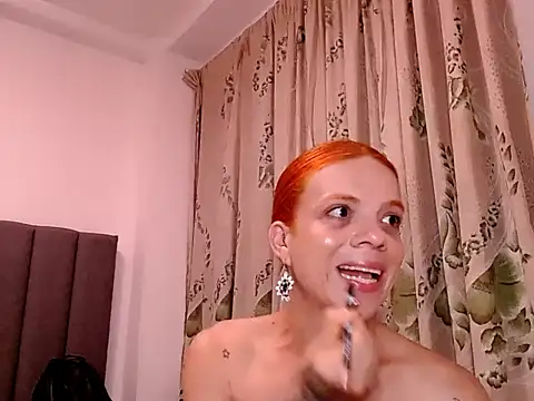 saara_johnson496 webcam