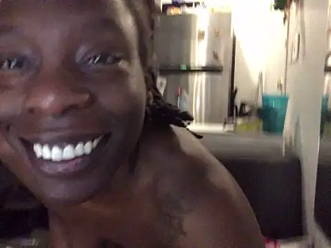 littyleesh1 webcam