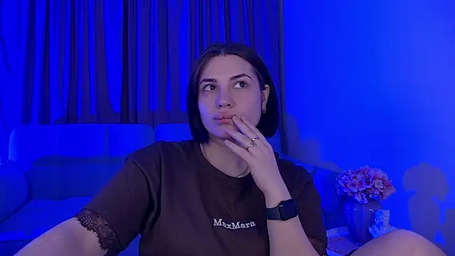 AdrianaToress webcam