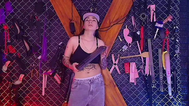 Bellatrix_Infernal_BDSM webcam