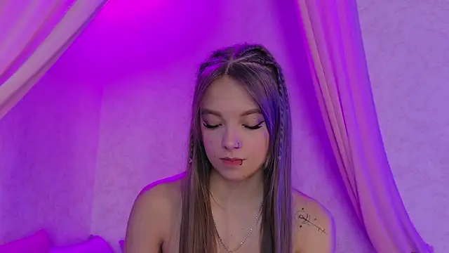 AmmyJones_ webcam