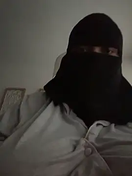Submissive_Arab