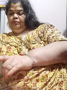 tamilthanushri webcam