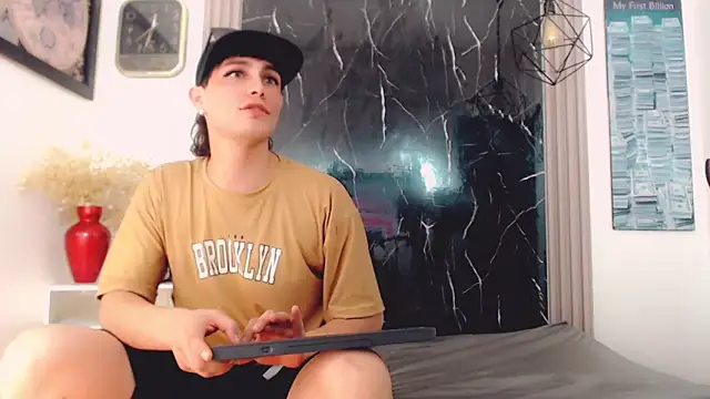 hilary_rodriguez webcam