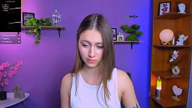 arianaa_cat webcam