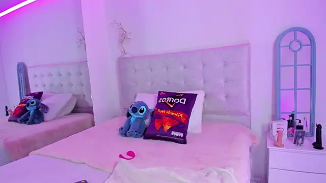 Vanessa_cruz_18 webcam