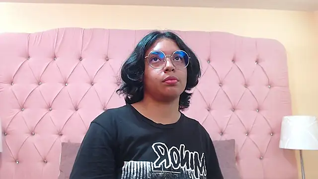 Emmaa_Lexx webcam