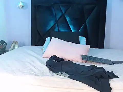 JadeBonnet webcam