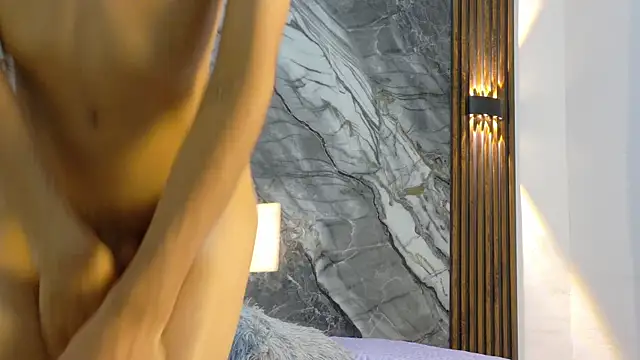 mia_collins7 - Mia_Collins7's free webcam - UK Sex Cams