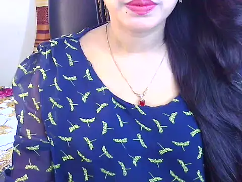 Noor_Zarin webcam