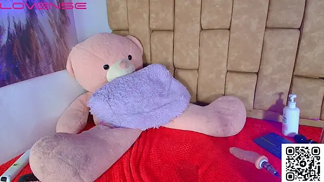 katy_handerson webcam