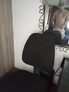Tattoboy19cm webcam